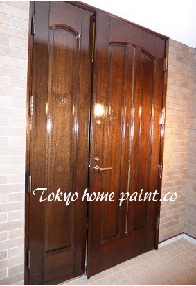 アイカ製玄関ドア塗装仕上げ杉並区
