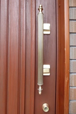 木製玄関ドアオイル仕上げ12